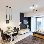 Apartamento Apartly - Hanza Tower