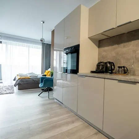 Apartly - Hanza Tower