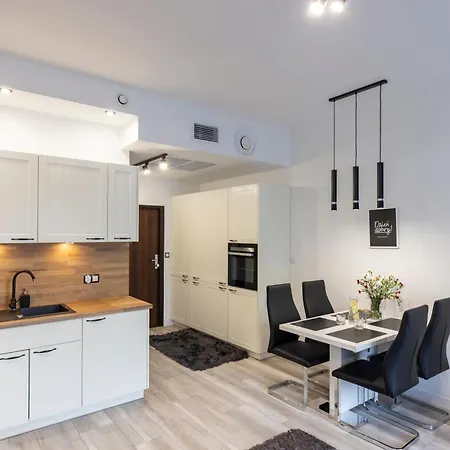 Apartly - Hanza Tower Štetín