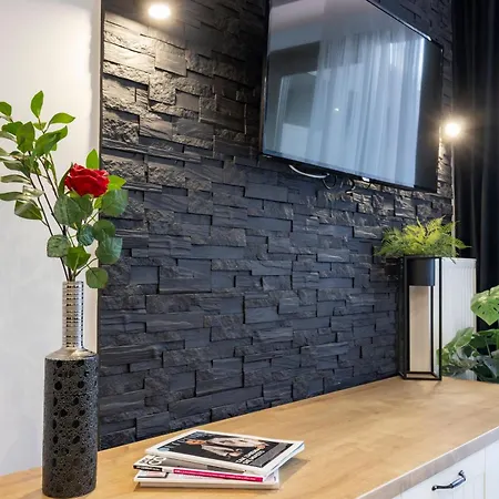 Apartly - Hanza Tower Apartment *