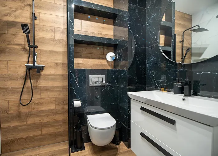 דירה Apartly - Hanza Tower *