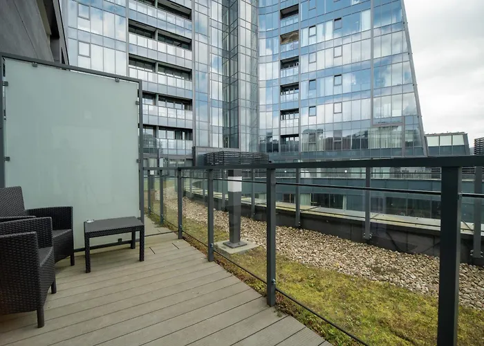 Apartly - Hanza Tower *